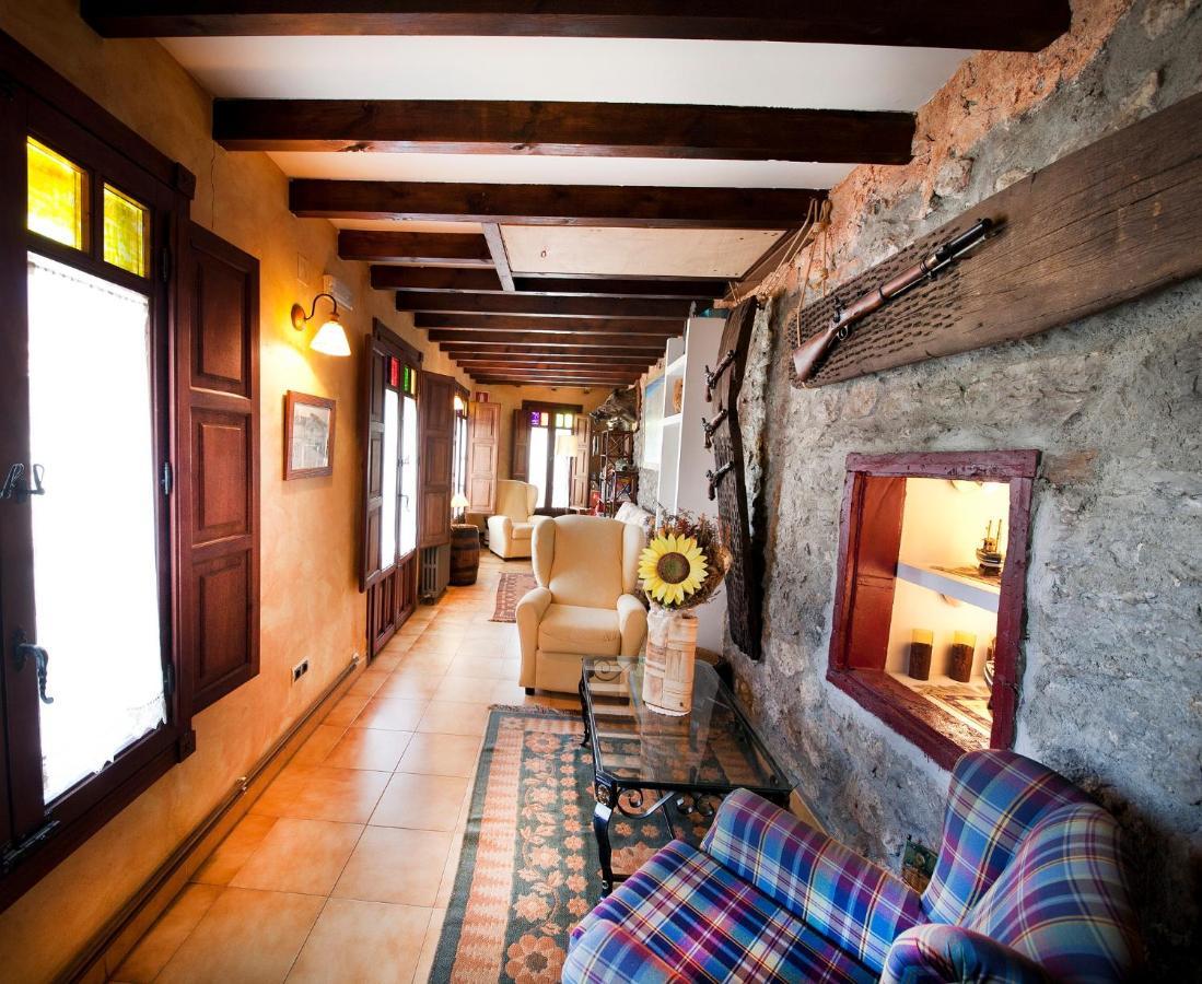 Posada El Pozu La Tejera Pontejos ภายนอก รูปภาพ
